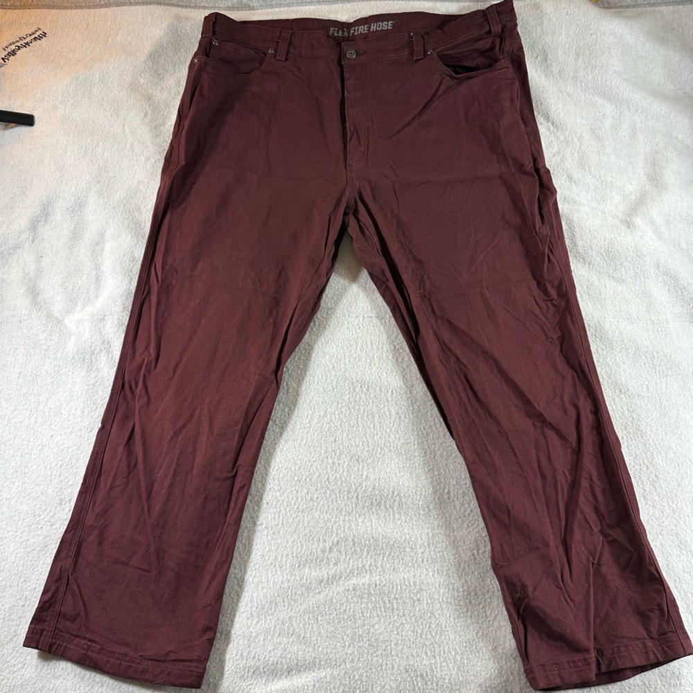 Duluth Trading Co Men’s Flex Fire Hose Relaxed Fit pants Burgundy Size 46x30